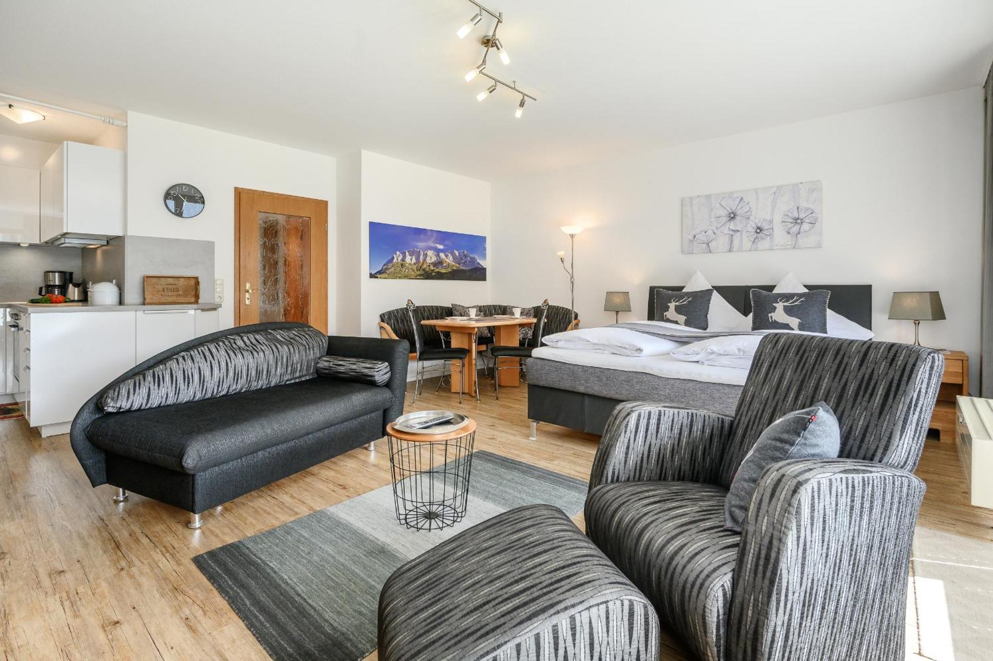 Sonnenstrahl Apartment Гармиш-Партенкирхен Екстериор снимка